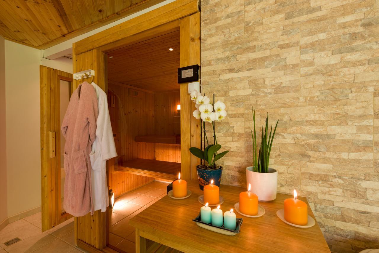 Sauna - Jacuzzi - 100% Prive - L'Estantada Linxe Exterior photo